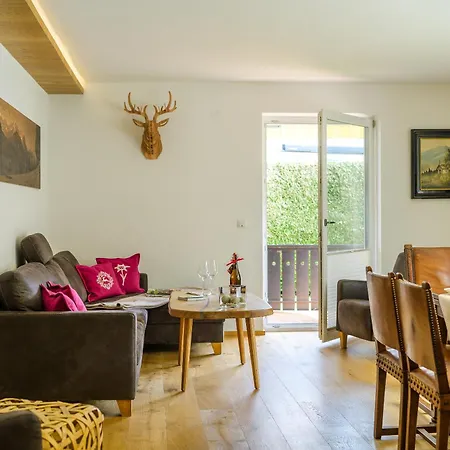 Alpencharme דירה *