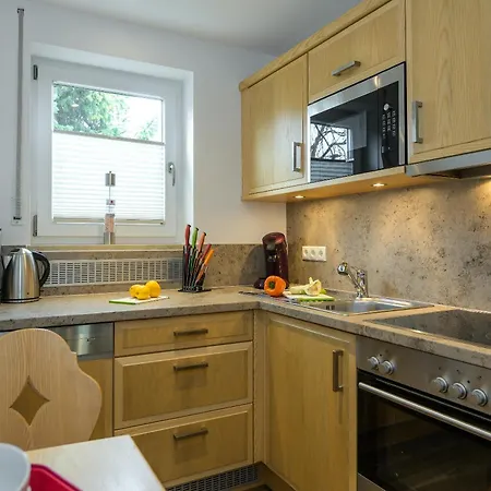 Alpencharme * גרמיש-פרטנקירכן