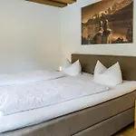 Alpencharme شقة
